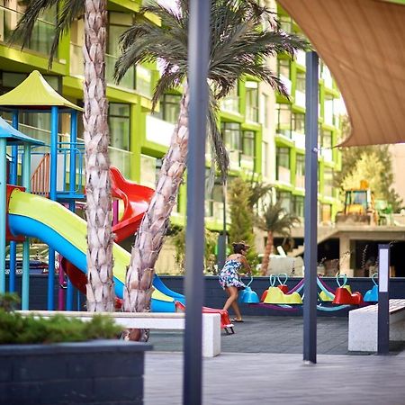 Ace Aparthotel Pool & Spa Mamaia Nord Năvodari Exteriér fotografie