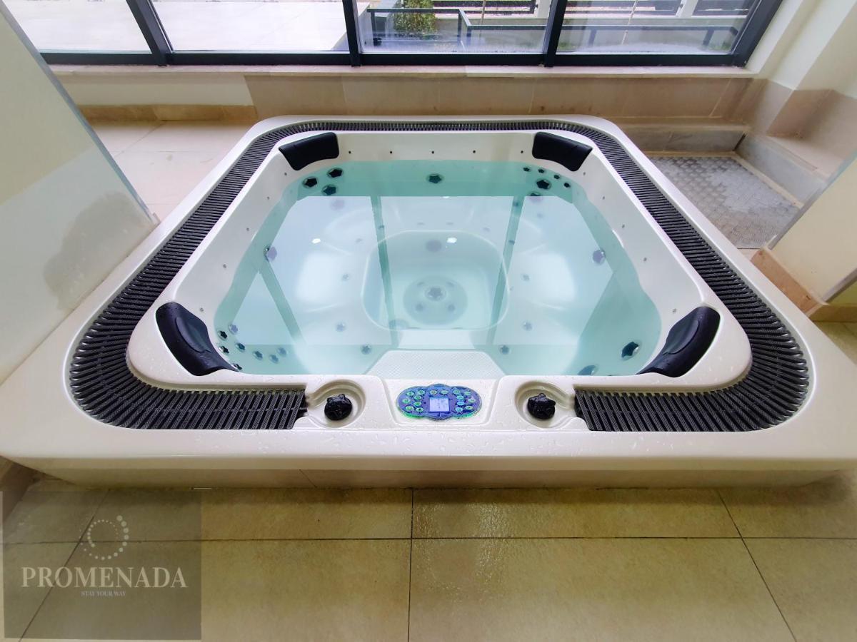 Ace Aparthotel Pool & Spa Mamaia Nord Năvodari Exteriér fotografie