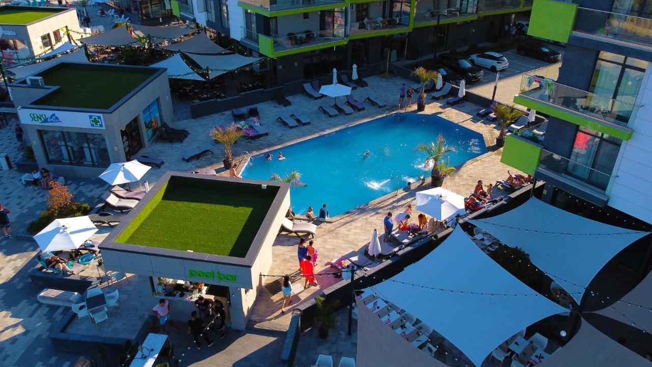 Ace Aparthotel Pool & Spa Mamaia Nord Năvodari Exteriér fotografie