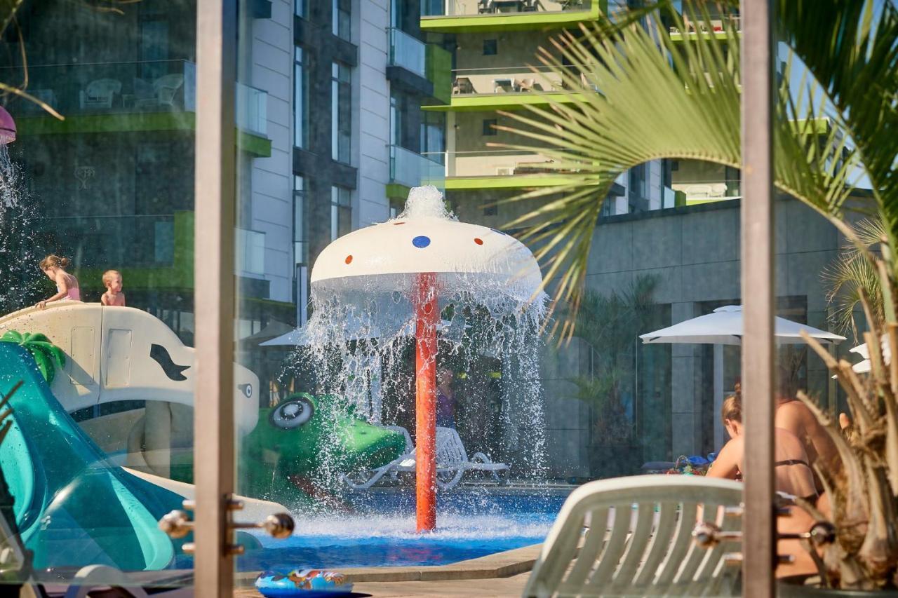 Ace Aparthotel Pool & Spa Mamaia Nord Năvodari Exteriér fotografie